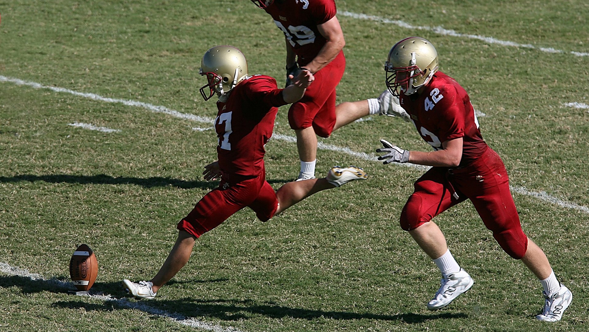 替补奇兵打乱既定防线节奏