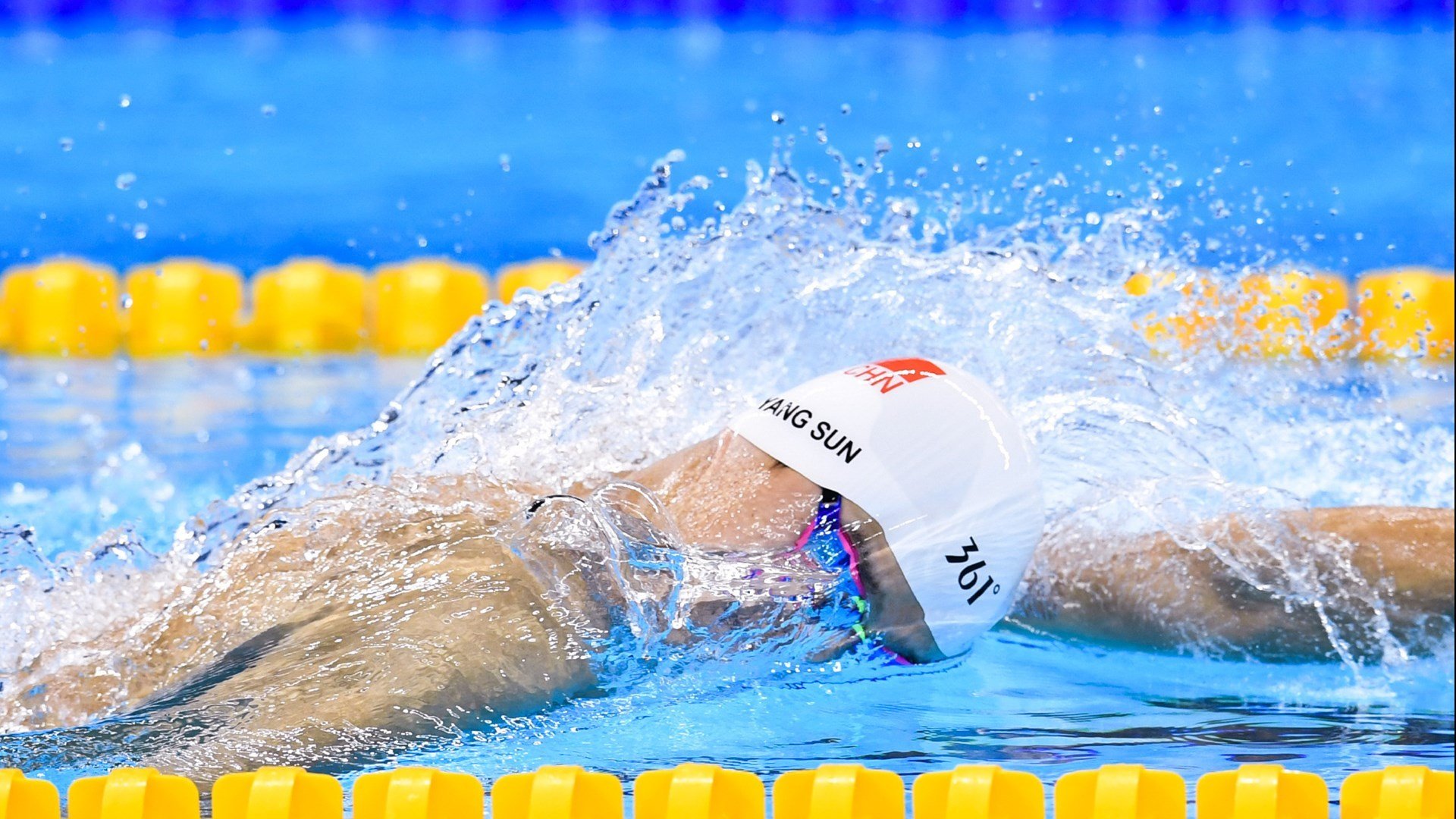 爱游戏内容中心-训练计划可穿戴数据同步助力智能反馈，可穿戴训练监控设备