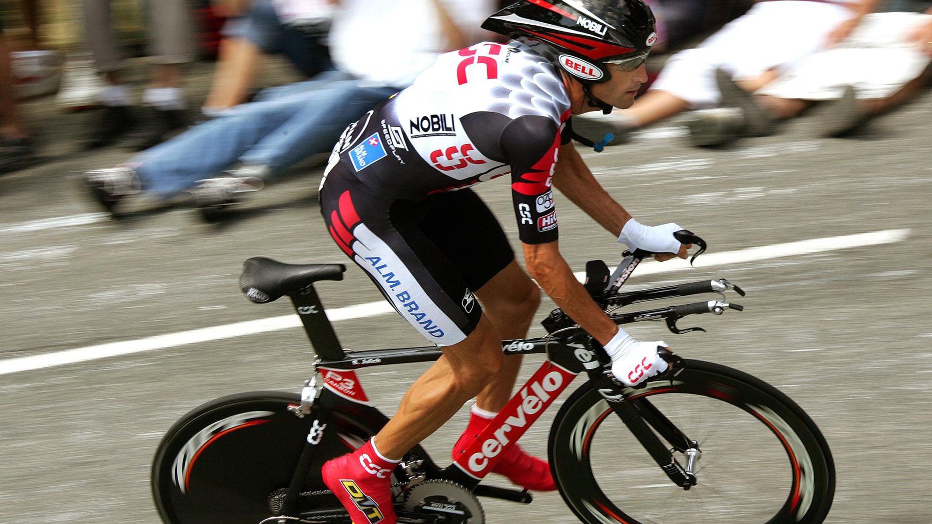 法甲攻防节奏明快，精彩进球和战术调整成为焦点，法甲推荐